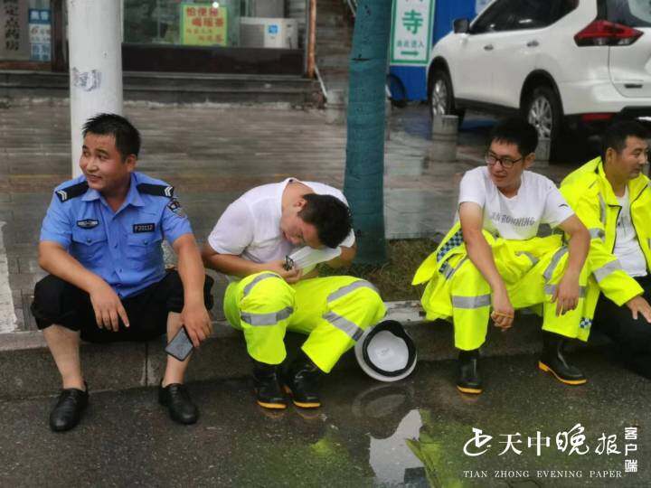 1661763786425976.jpg 1661763786425976.jpg