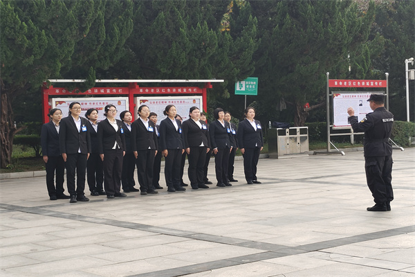 1762490937759987.jpg 4.jpg