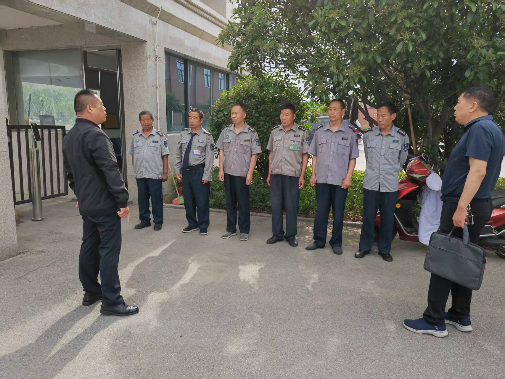 1762757768792435.jpg 1762757768792435.jpg