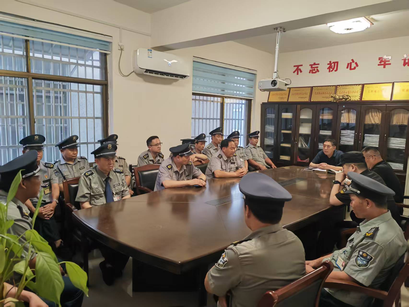 1762823019697771.jpg 1762823019697771.jpg