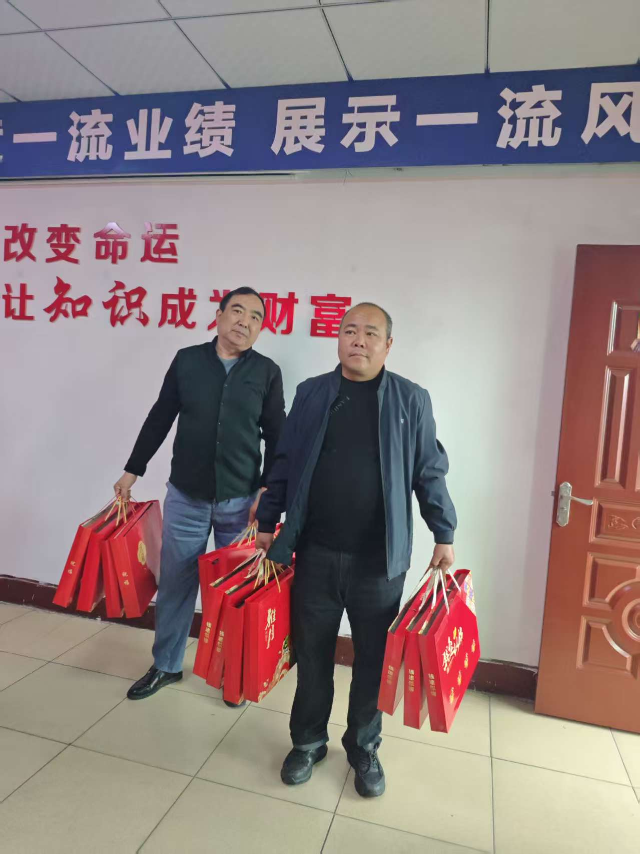 1764724735889631.jpg 中秋福利.jpg