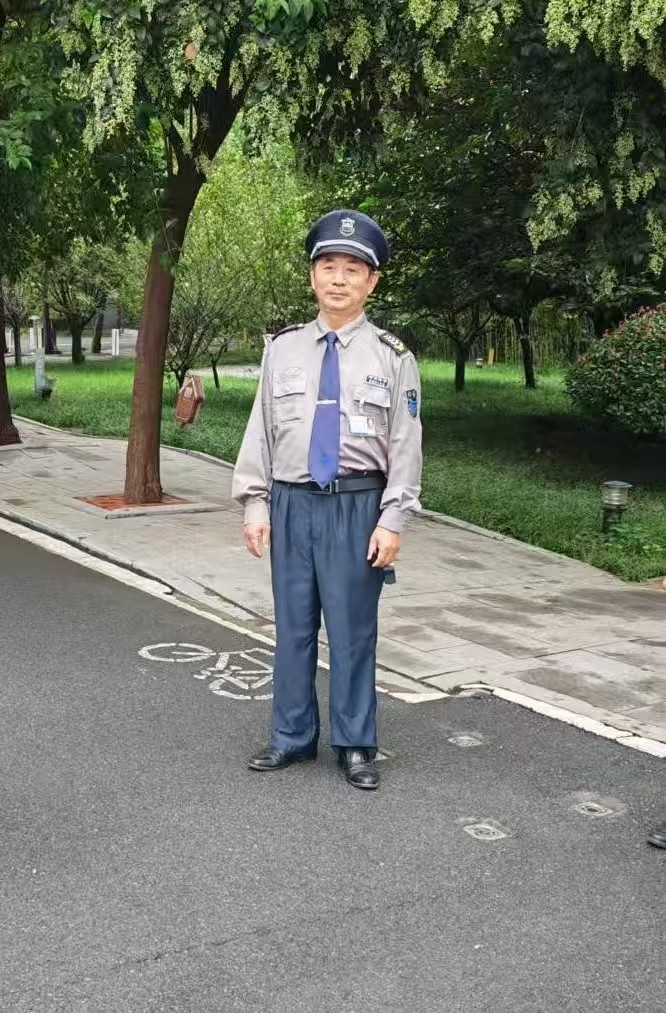 1765249573906385.jpg 1765249573906385.jpg